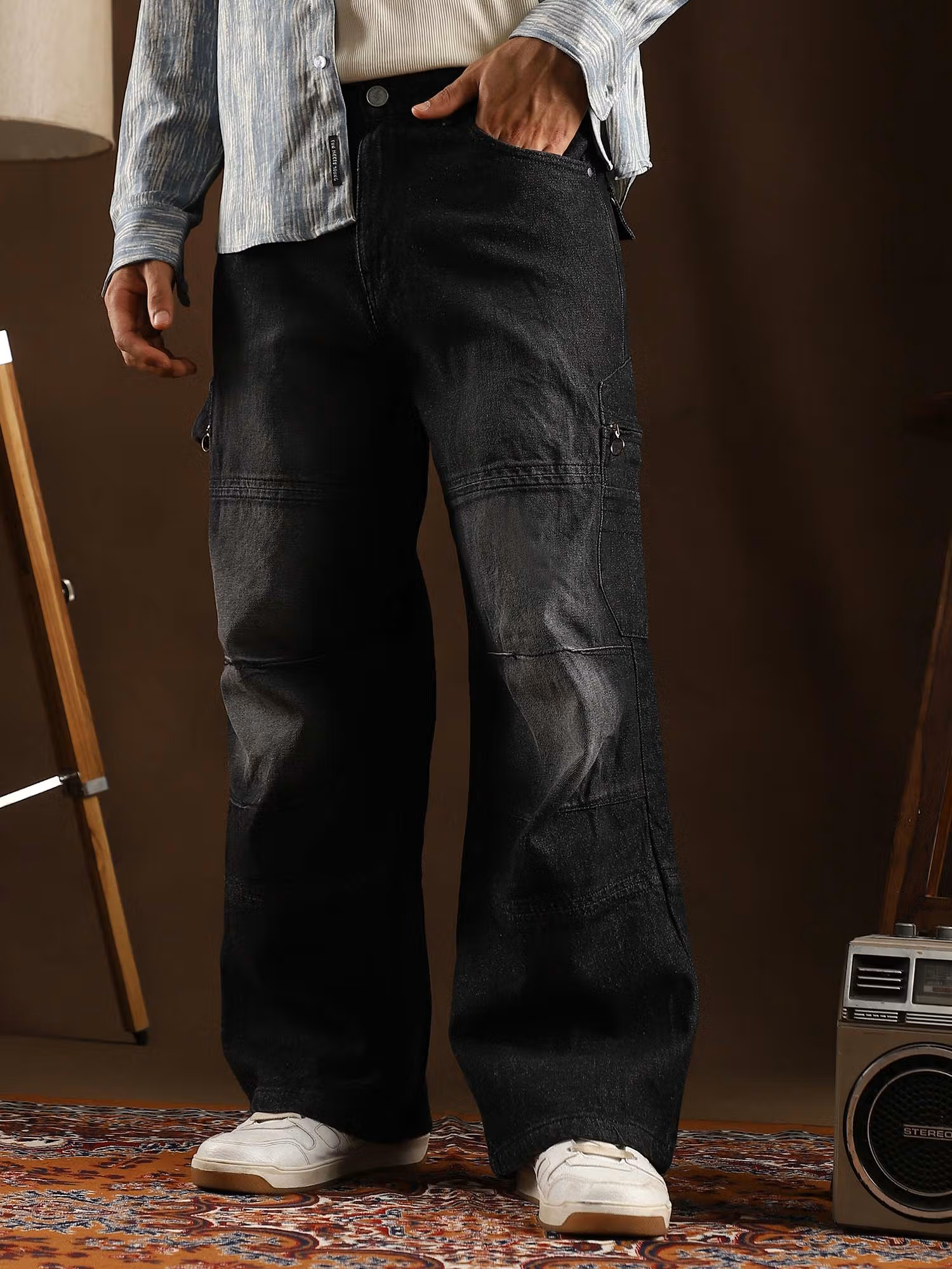 Men'S Midnight Black Tinted Panelled Straight Jeans