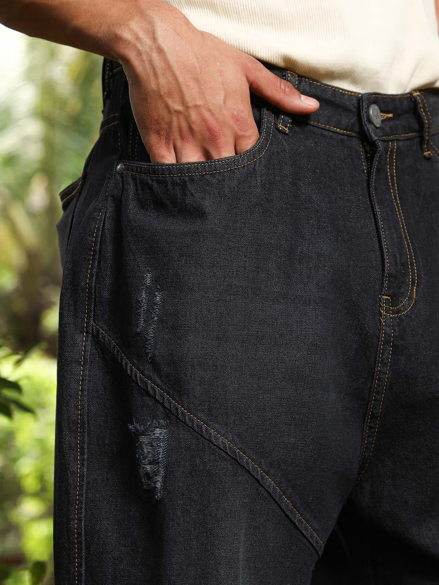Men'S Charcoal Black Tinted Relaxed-Utility Denim Jeans