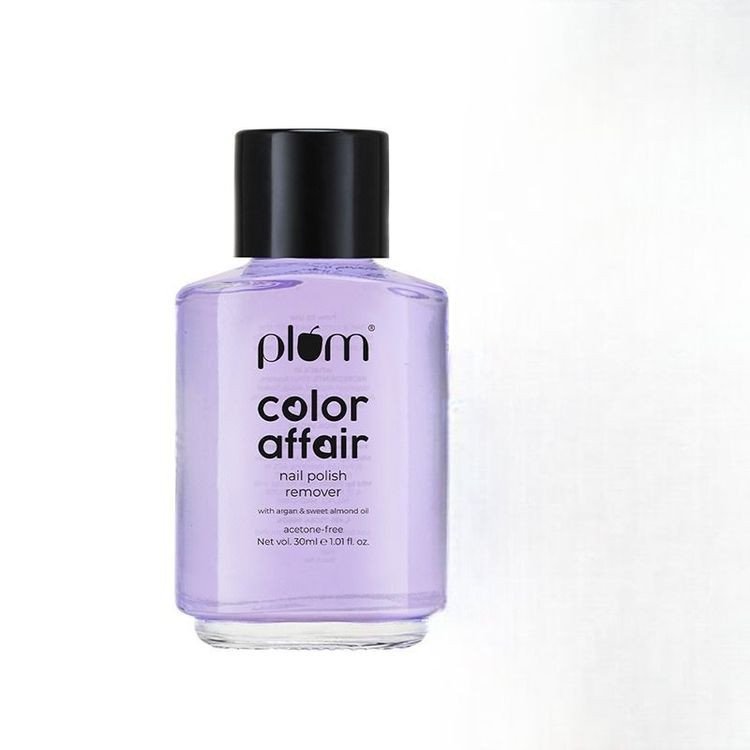 PLUM Color Affair Nail Polish Remover