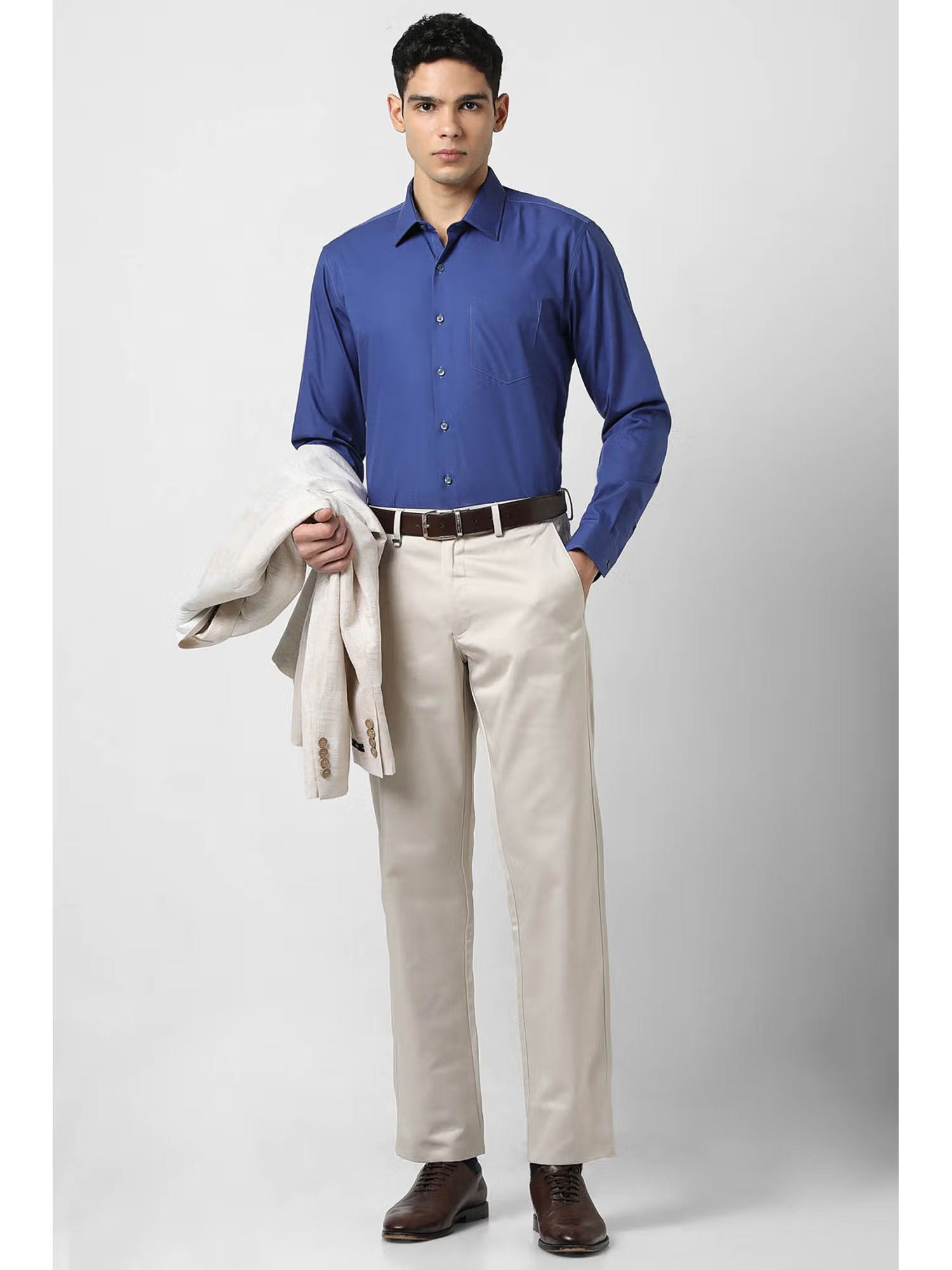 Men Off White Solid Regular Fit Trousers