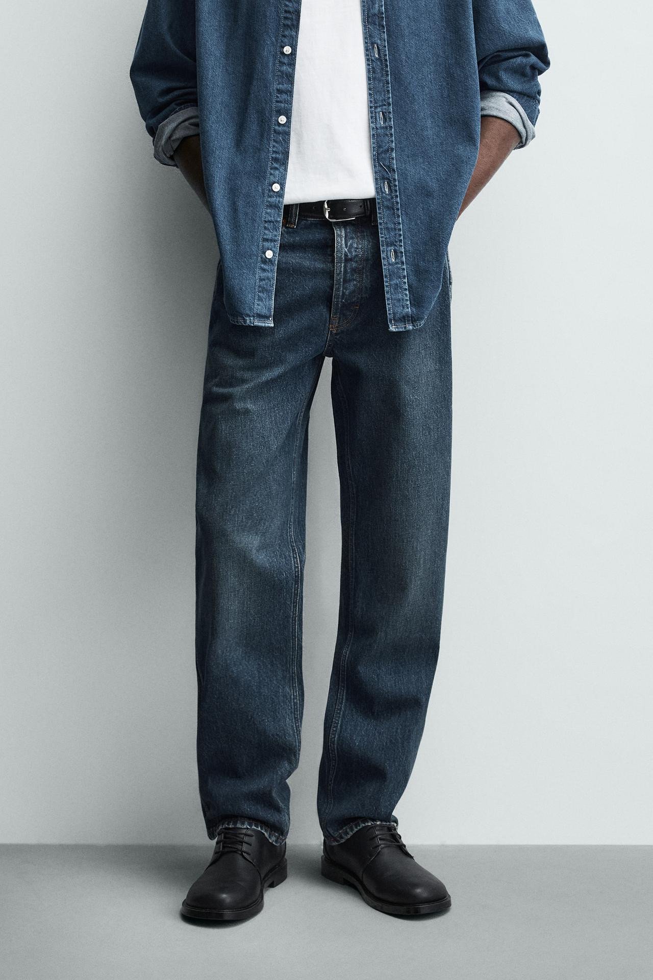 STRAIGHT FIT JEANS