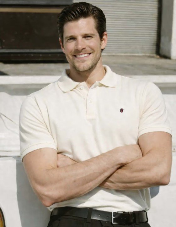 Men's Slim Fit Solid Cream Pique Polo Tshirt