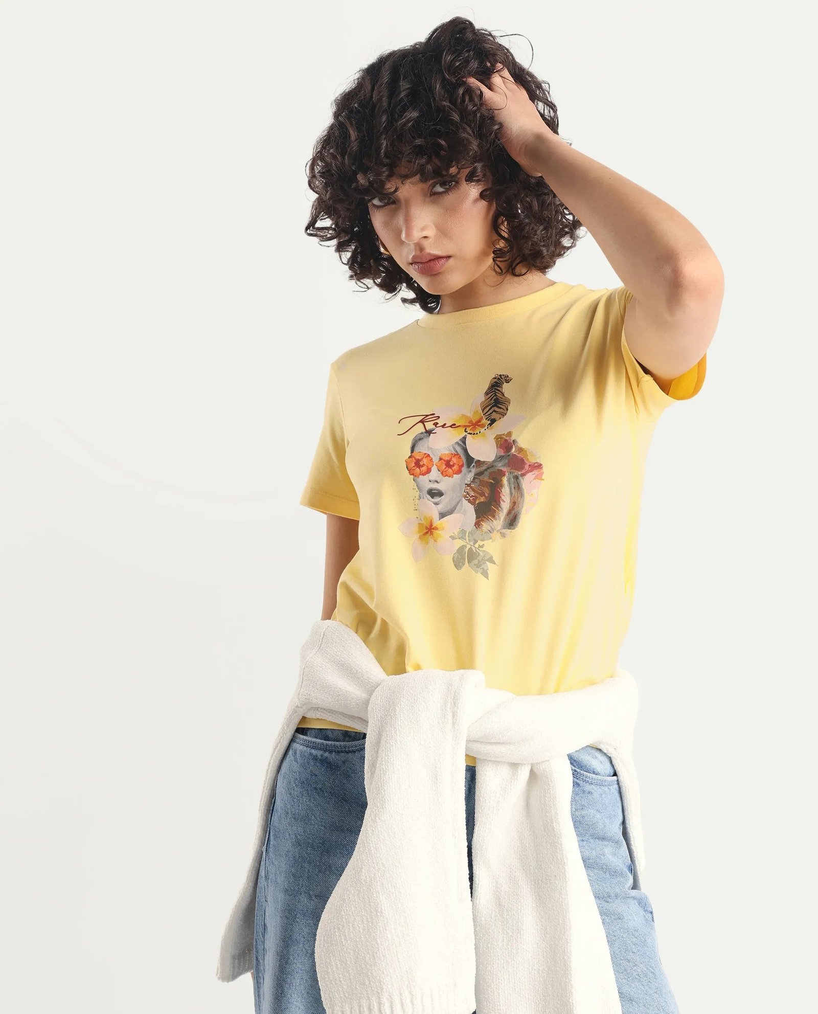 GRAPHIC PRINT REGULAR FIT T-SHIRT TIGO - LIGHT YELLOW