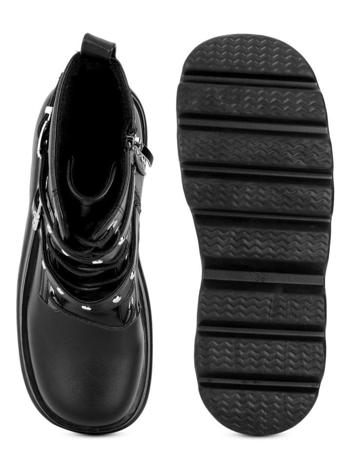 Black Solid Buckle Boots