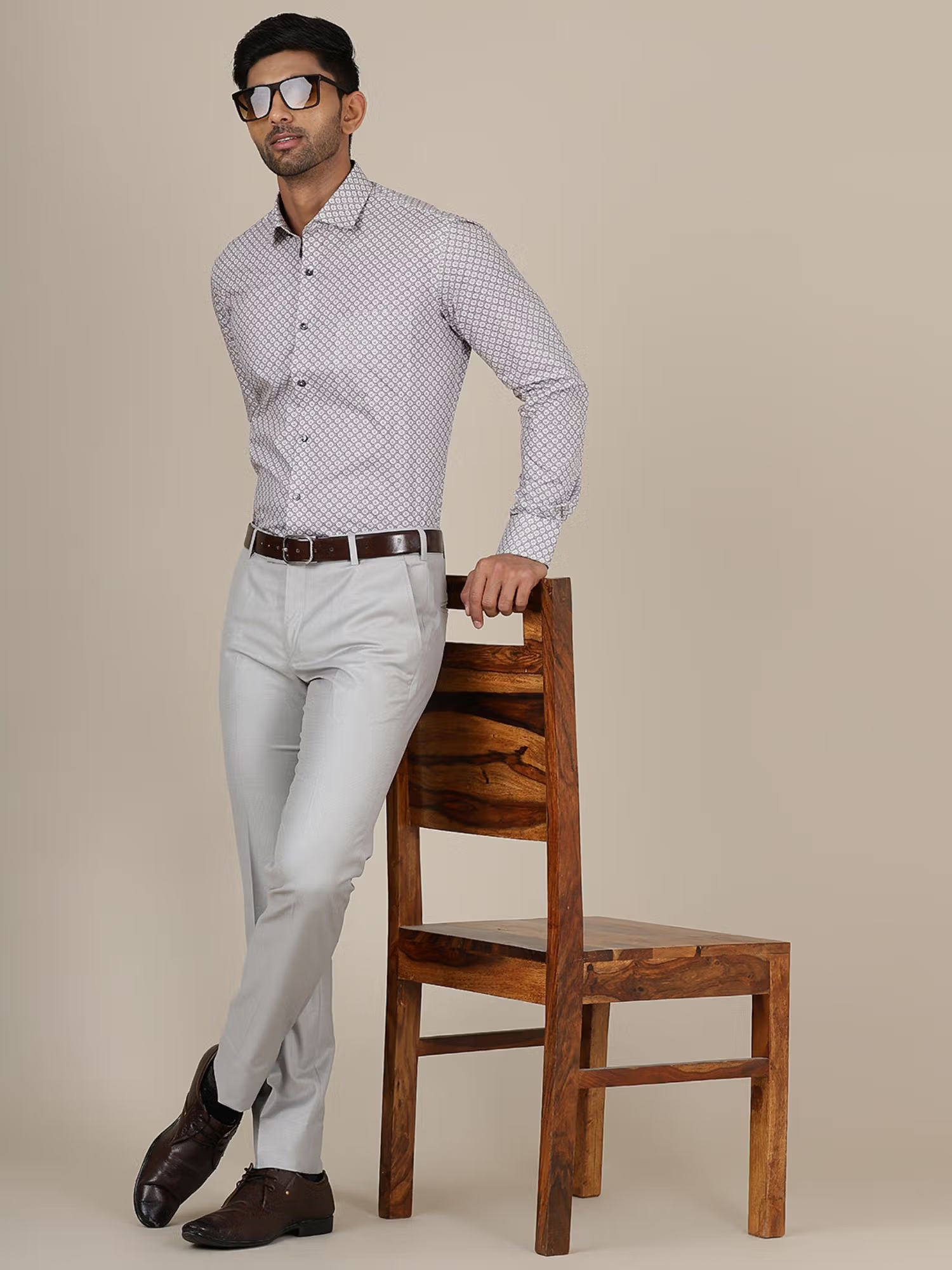 Mens Light Grey Slim Fit Solid Terry Rayon Formal Trouser