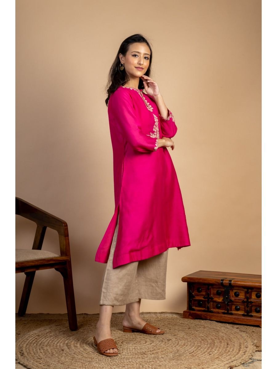 Tejo Kurta with Golden Embroidery